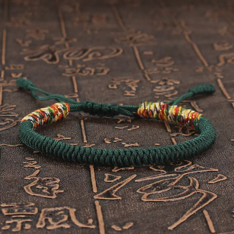 RUBY - Bracelet bouddhiste tibétain unisexe tressé à la main avec nœud King Kong, chaîne colorée pour femmes et hommes amoureux, bijoux porte-bonheur - Le BRACELET 