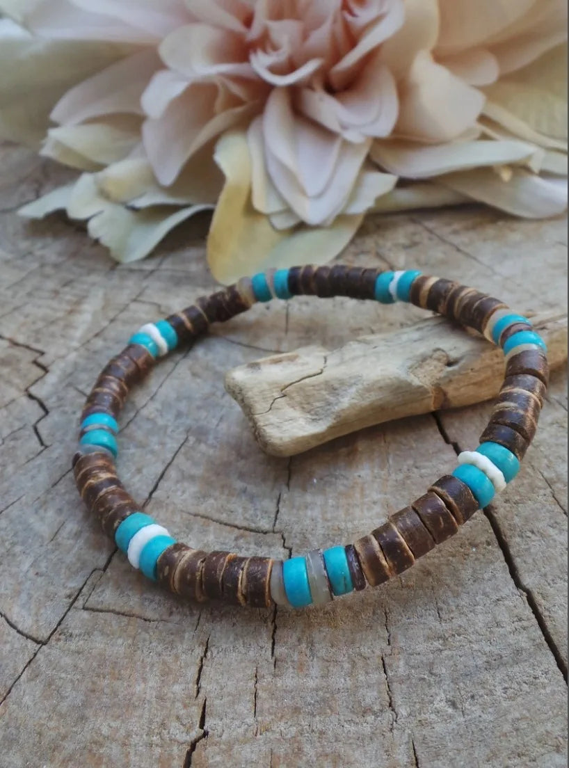 AARON - Ensemble de bracelets pour hommes. Bracelet perlé pour hommes Bracelet de style surfeur. Bracelet pour hommes empilable Bracelets empilables Bracelets Boho extensibles - Le BRACELET 