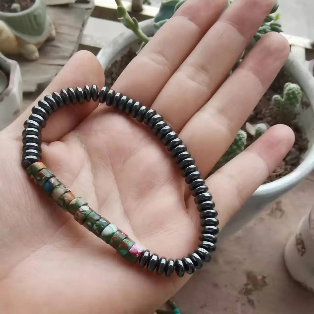 AARON - Ensemble de bracelets pour hommes. Bracelet perlé pour hommes Bracelet de style surfeur. Bracelet pour hommes empilable Bracelets empilables Bracelets Boho extensibles - Le BRACELET 