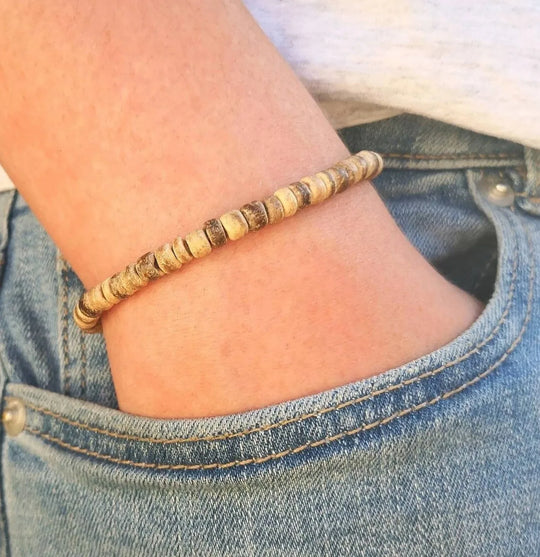 AARON - Ensemble de bracelets pour hommes. Bracelet perlé pour hommes Bracelet de style surfeur. Bracelet pour hommes empilable Bracelets empilables Bracelets Boho extensibles - Le BRACELET 