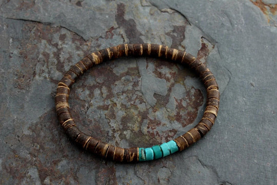 AARON - Ensemble de bracelets pour hommes. Bracelet perlé pour hommes Bracelet de style surfeur. Bracelet pour hommes empilable Bracelets empilables Bracelets Boho extensibles - Le BRACELET 