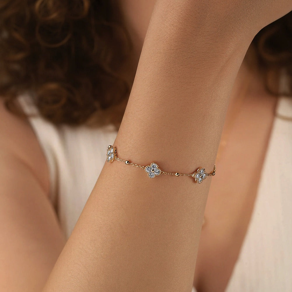 Bracelet trèfle plaqué or 14K moissanite – Lyséa.